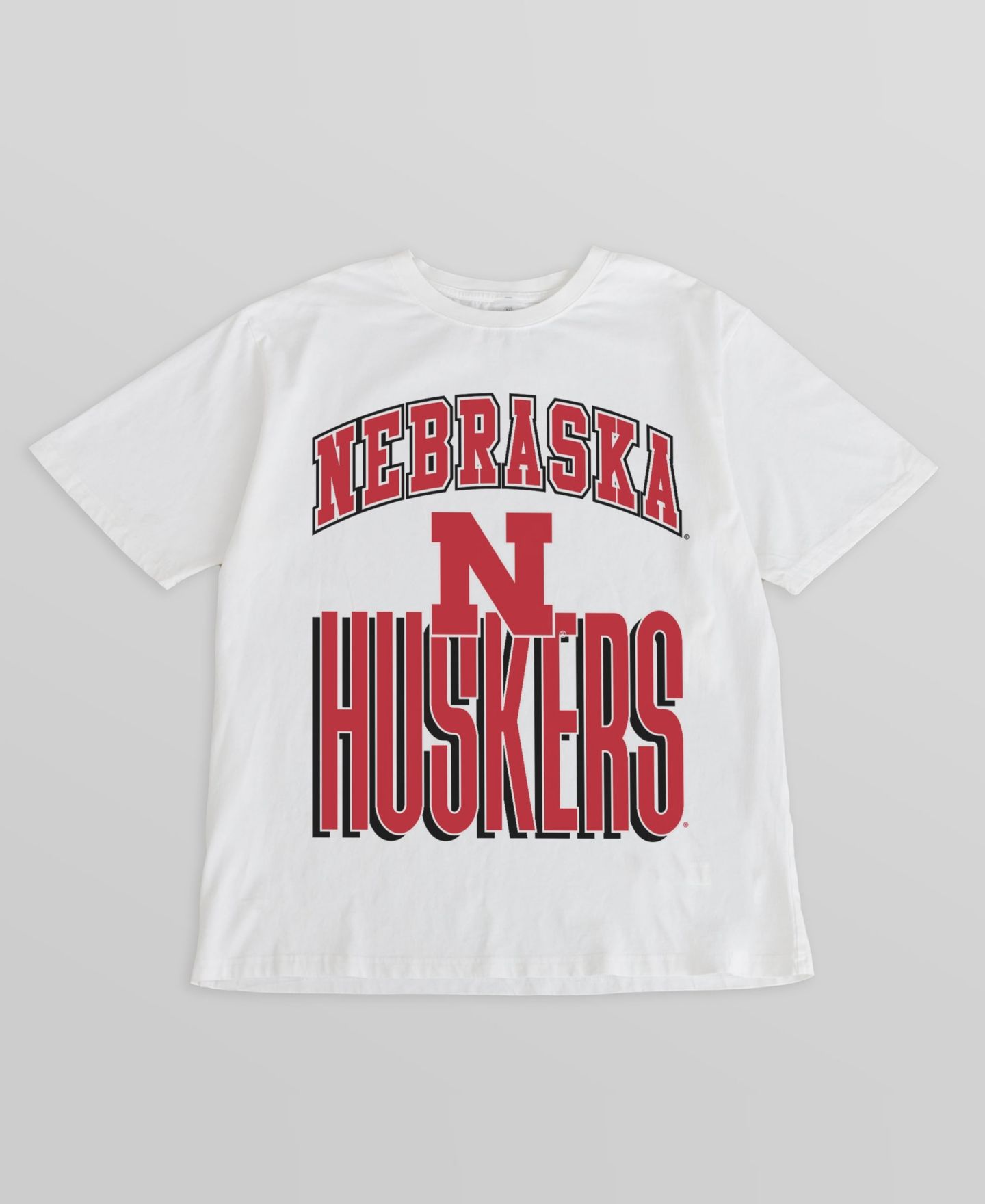 Женская футболка Gameday Couture Cream Nebraska Huskers Oversized Fierce Focus — фото 2