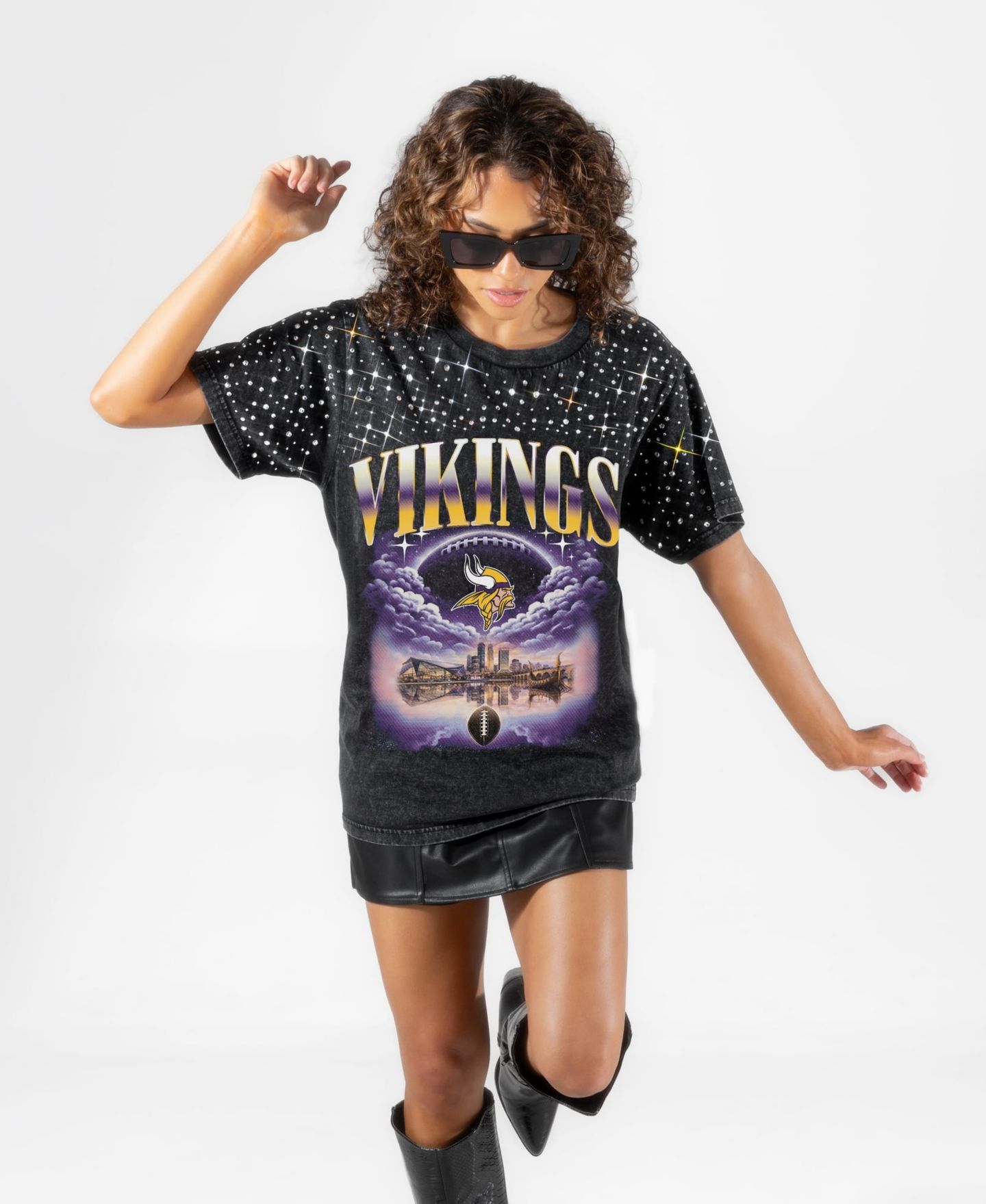 Женская футболка Gameday Couture Black Minnesota Vikings Sky's the Limit Washed Micro Rhinestone — фото 2