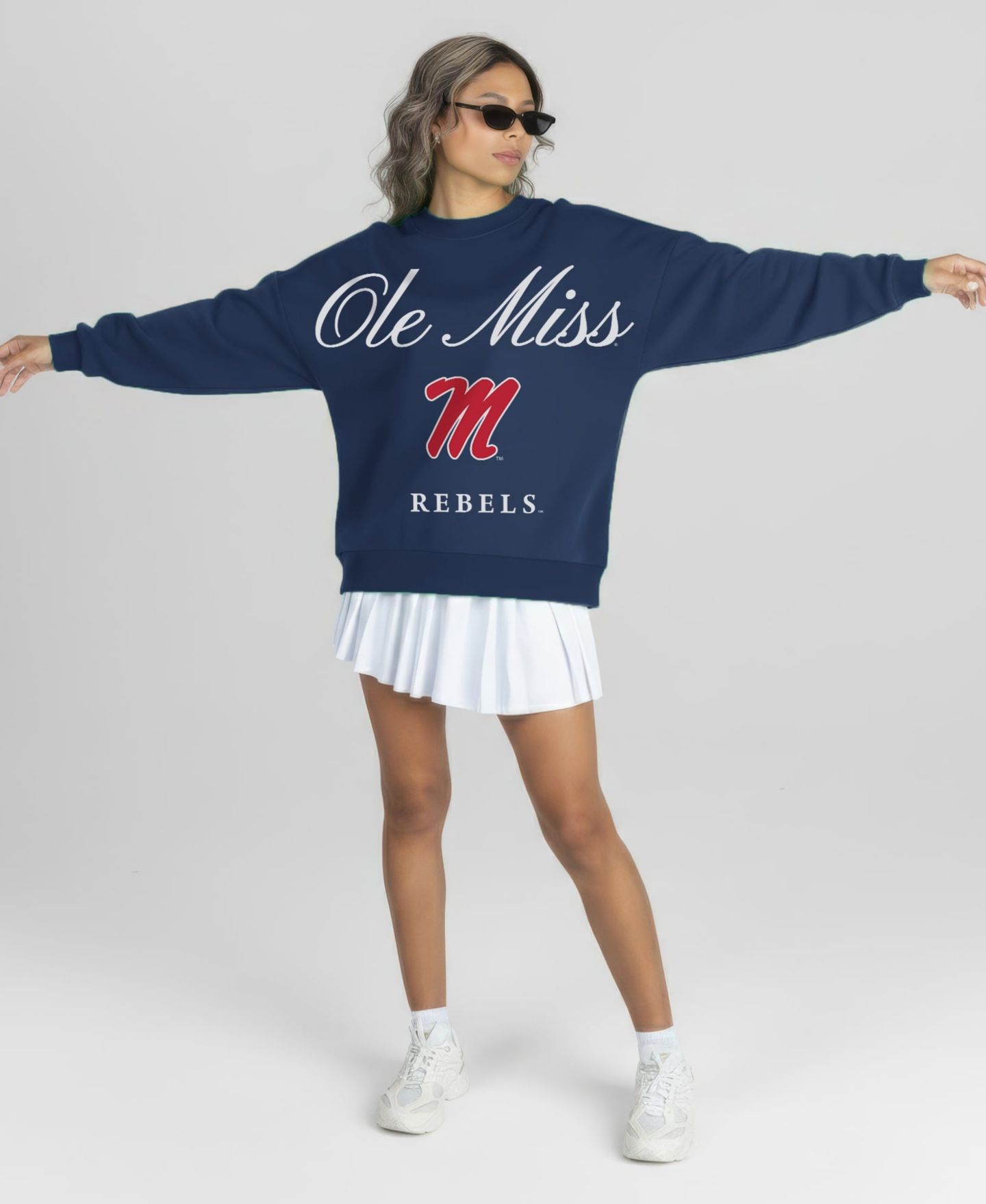 Женская толстовка Gameday Couture Navy Ole Miss Rebels Legacy Club Oversized Premium Fleece — фото 3