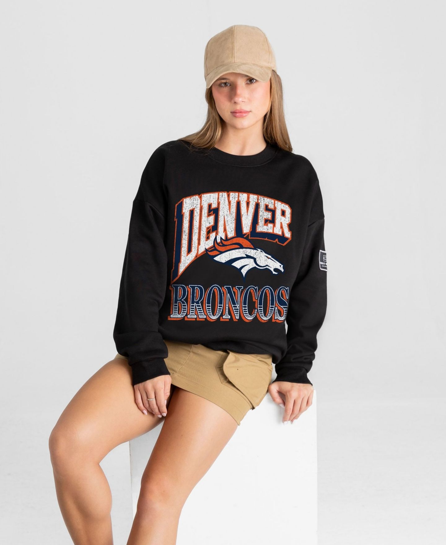 Женская толстовка Gameday Couture Black Denver Broncos Victory Prime Black Label Premium Drop Shoulder — фото 1
