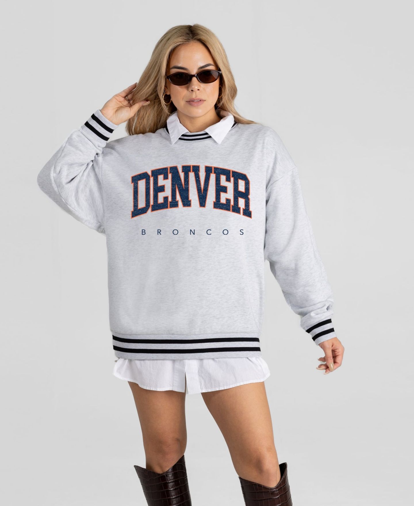Женская толстовка Gameday Couture Ash Denver Broncos Oversized Easy Energy Ringer Stripe — фото 1