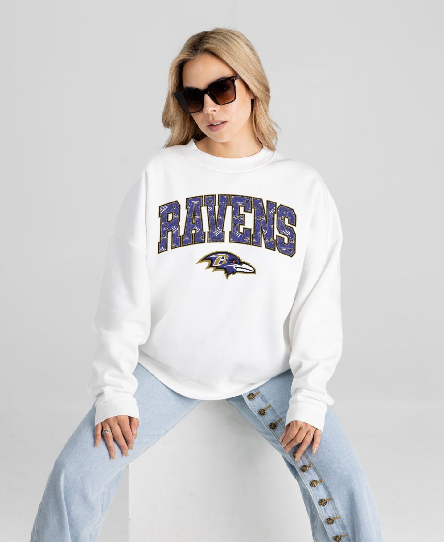 Женская толстовка Gameday Couture White Baltimore Ravens Sweet Play Oversized Premium Drop Shoulder — фото 1
