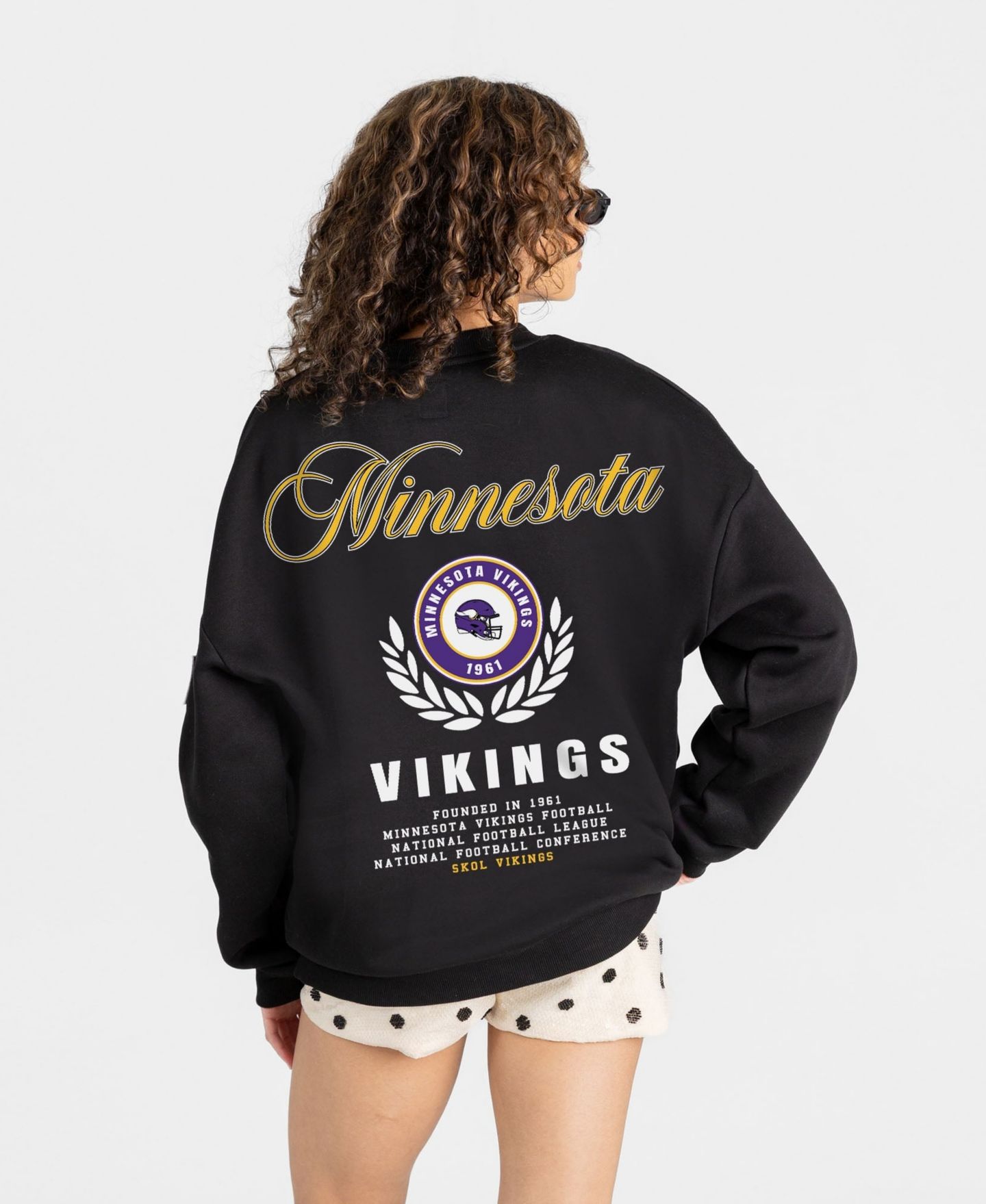 Женская толстовка Gameday Couture Black Minnesota Vikings Classic Charm Black Label Premium Drop Shoulder — фото 1