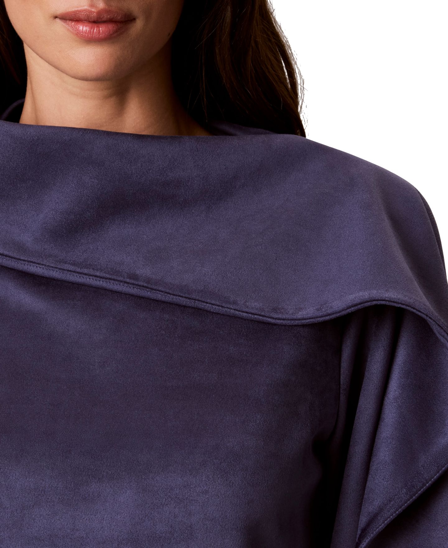 Женский свитер Calvin Klein Boat Neck Long-Sleeve Asymmetrical Pullover, цвет: Nightshade — фото 4