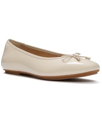 Women's Delicato Bow Ballerina Flats
