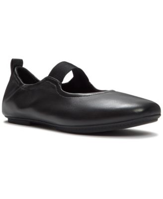 Women's Delicato Poise Round Toe Dynamicush Cushioning Mary Jane Flats