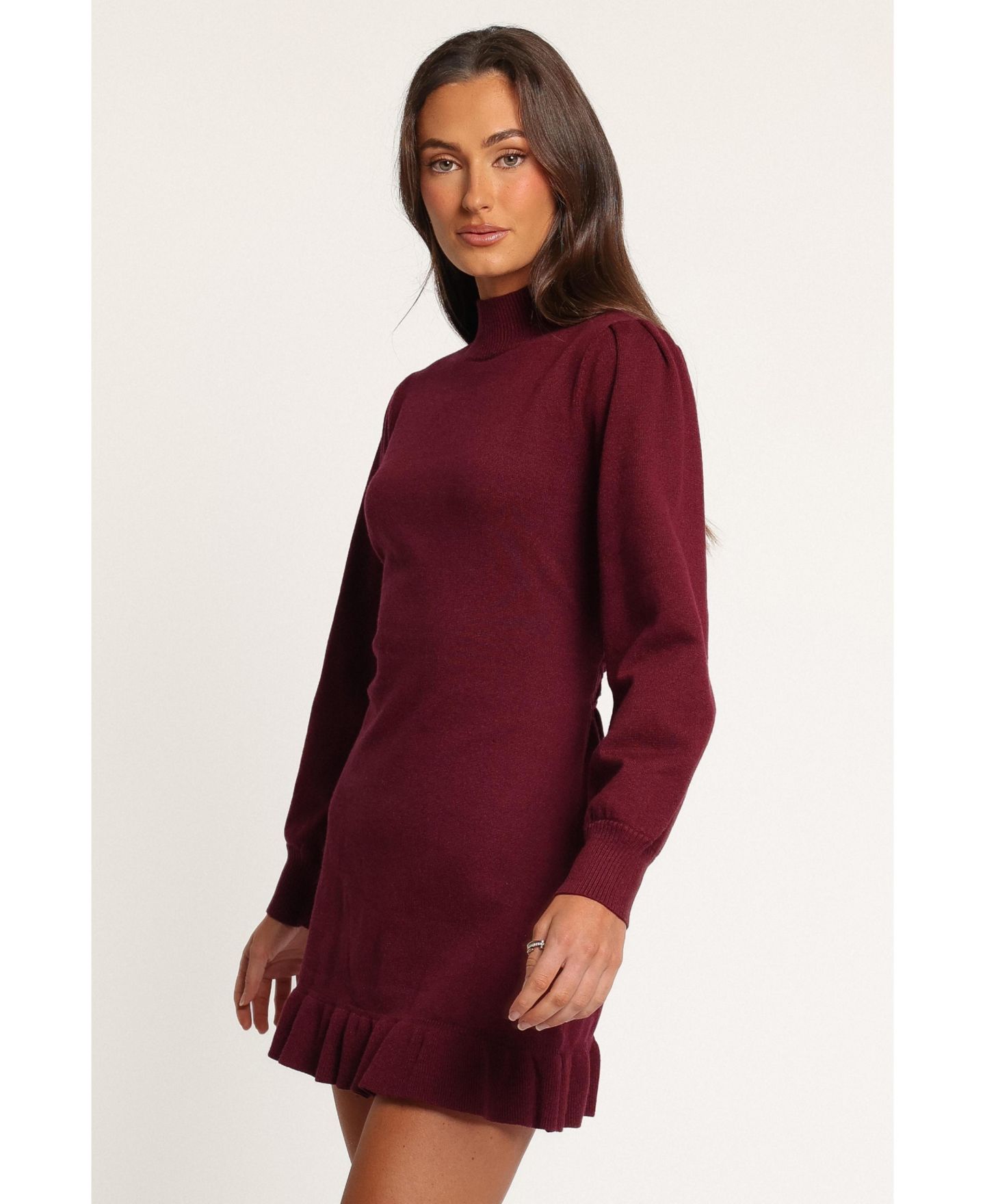 Женское платье Petal and Pup Londyn Long Sleeve Mock Neck Ruffle Mini, цвет: Тёмный красный — фото 2
