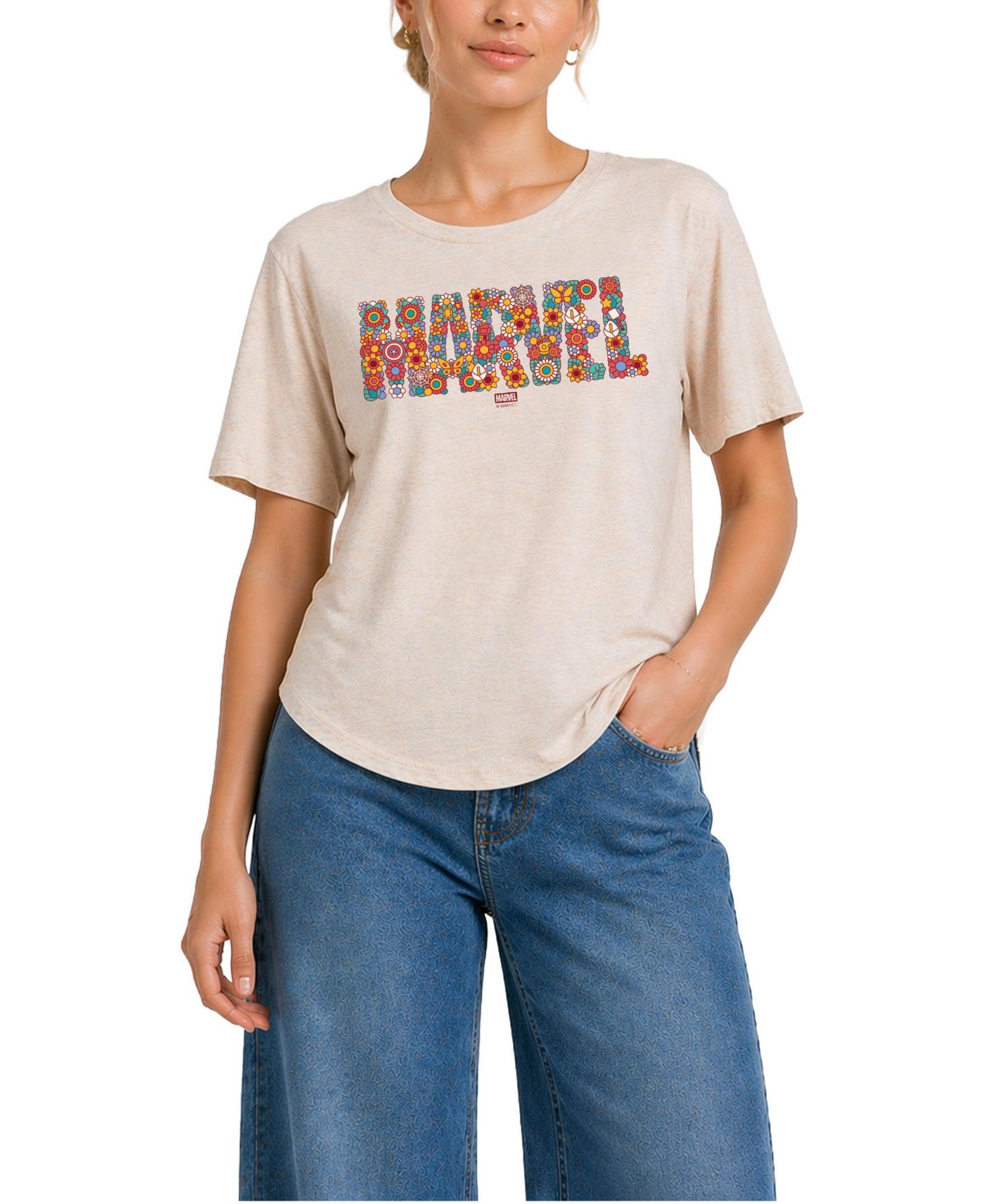 Женская футболка Marvel Avengers Floral Graphic Relaxed-Fit, цвет: Берёзовый — фото 1