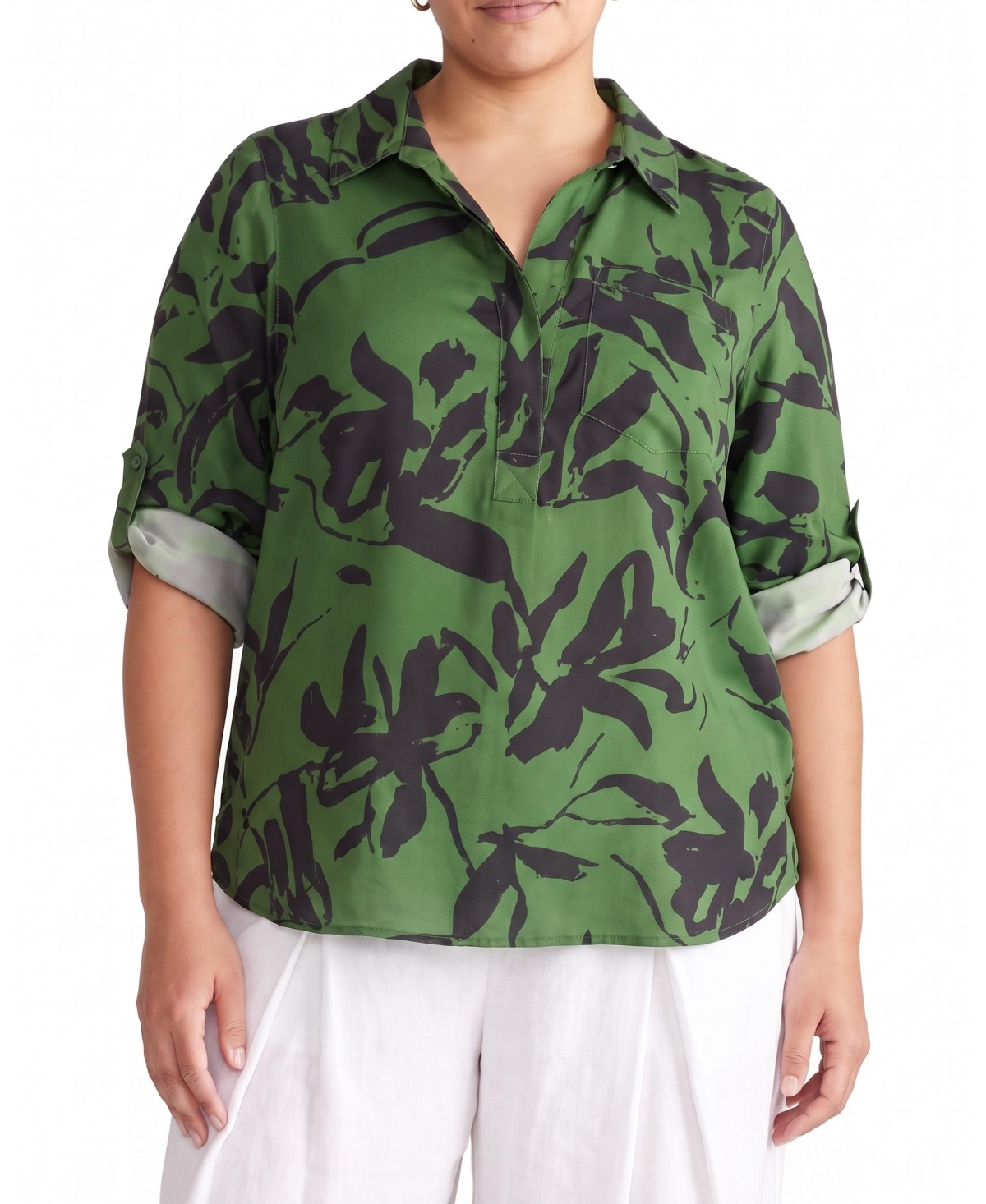 Universal Standard Plus Size Cupro-Blend Long-Sleeve Split V-Neck High-Low Polo Shirt - Green sgraffito print