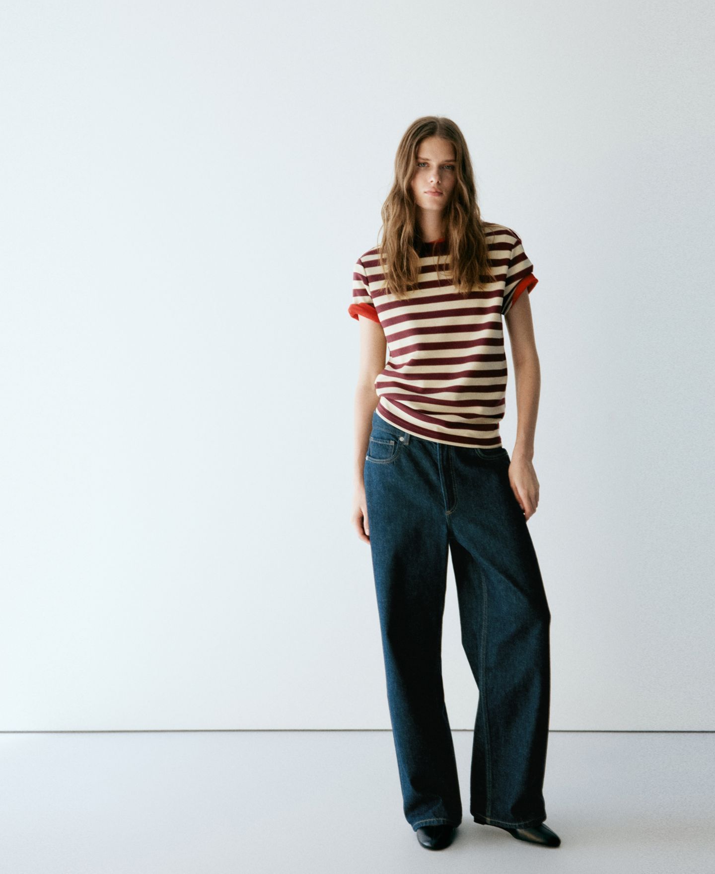 Женская футболка Mango Striped Short-Sleeved, цвет: Тёмно-бордовый — фото 2