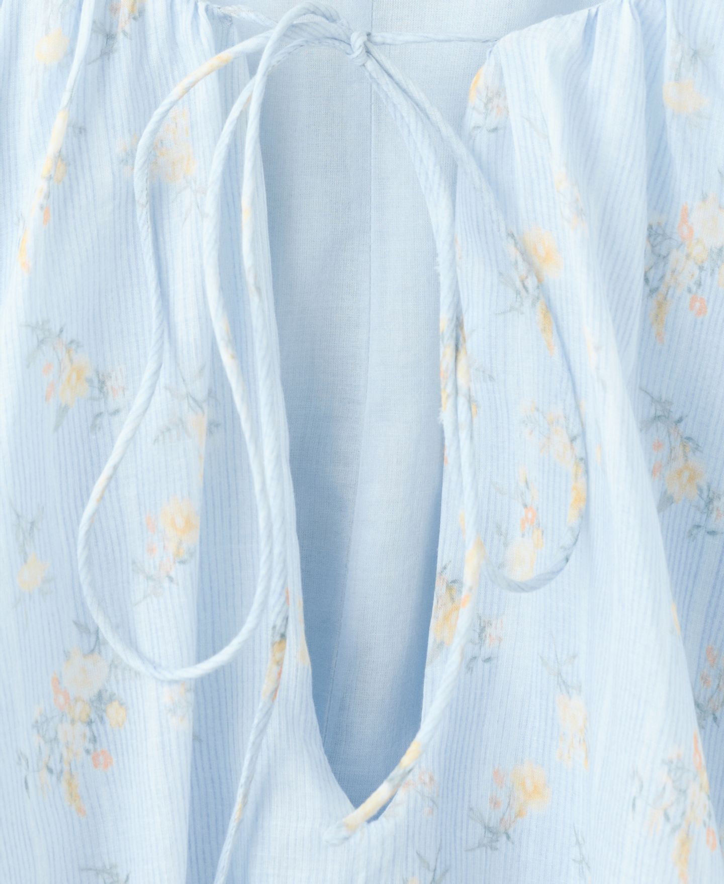 Женская блузка Mango Corgi Floral-Print Cropped Long-Sleeve V-Neck, цвет: Синий — фото 3