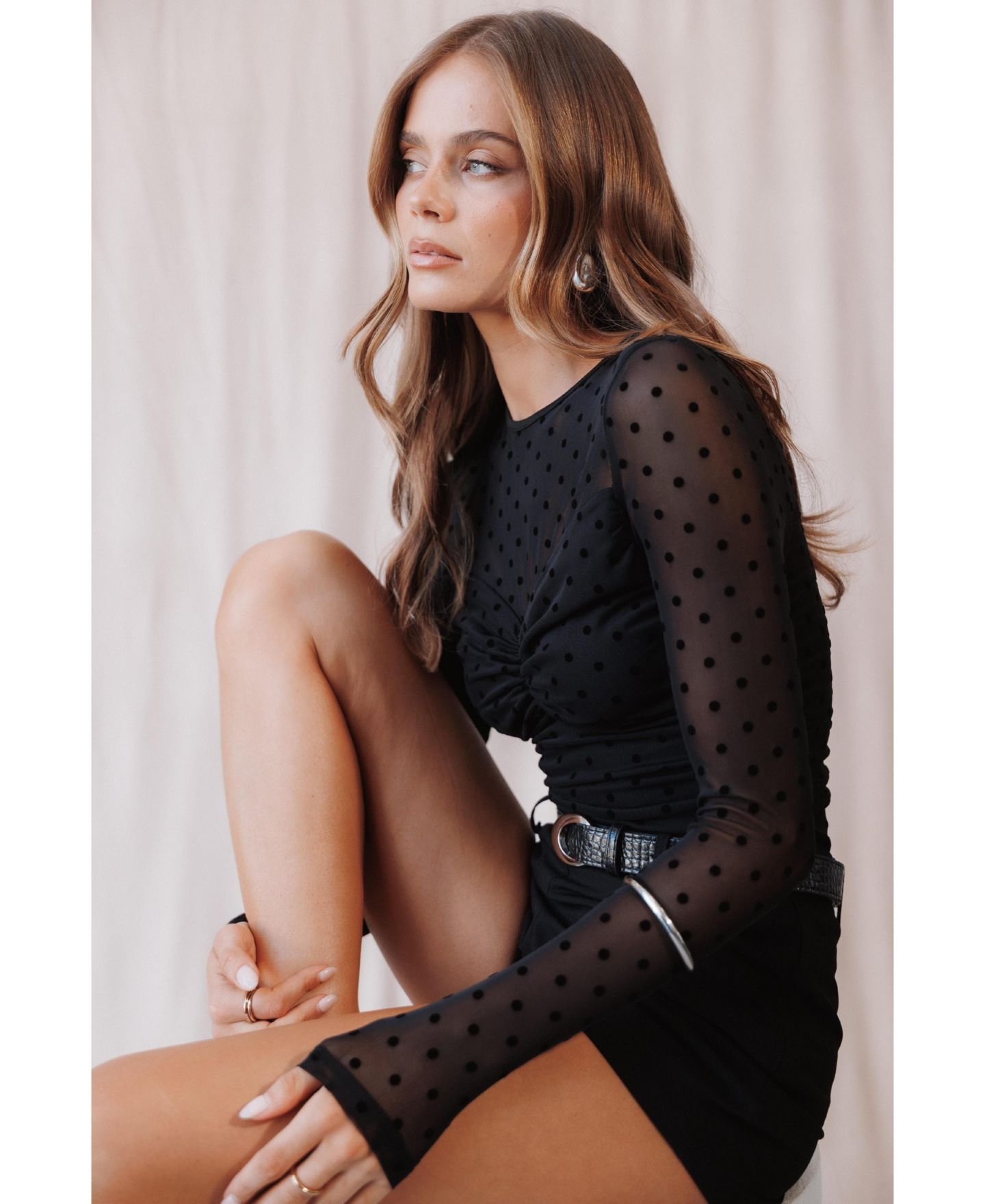 Женский топ Petal and Pup Jessie Polka-Dot Sheer Long-Sleeve, цвет: Чёрный — фото 7
