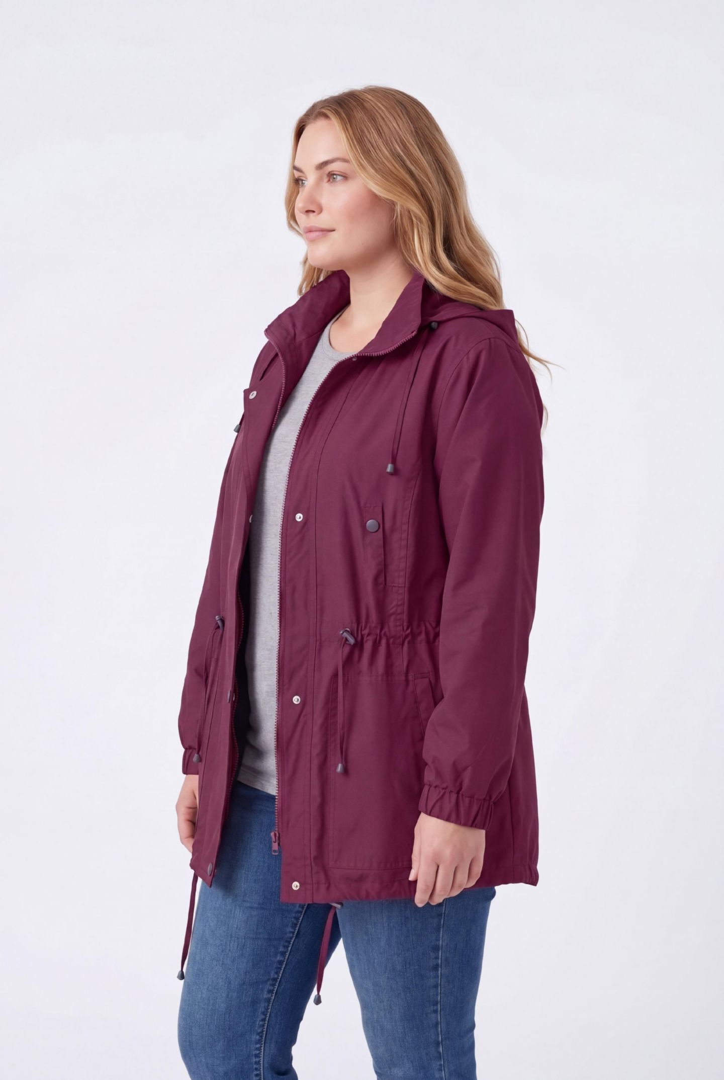 Женская куртка Woman Within Plus Size Within Taslon Anorak with Removable Fleece Lining, цвет: Глубокий бордово-красный — фото 4