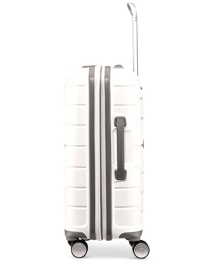 Samsonite Freeform 21" CarryOn Expandable Hardside Spinner Suitcase