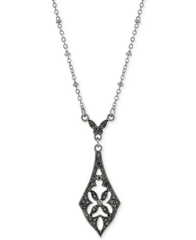 2028 Hematite-Tone Jet Crystal Decorative Pendant Necklace