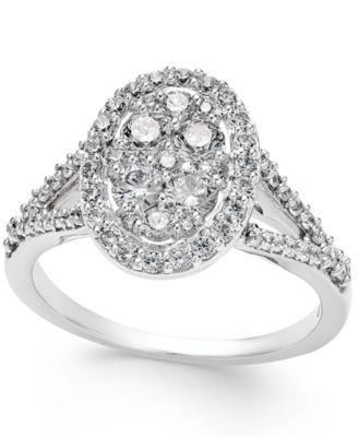 halo cluster diamond engagement ring