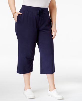 macys ladies capris