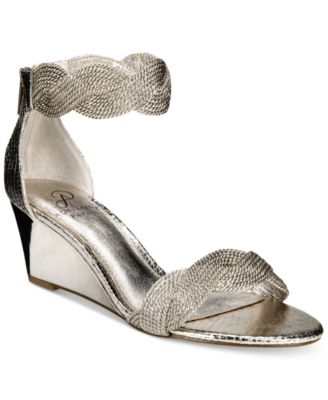 adrianna papell shoes macys