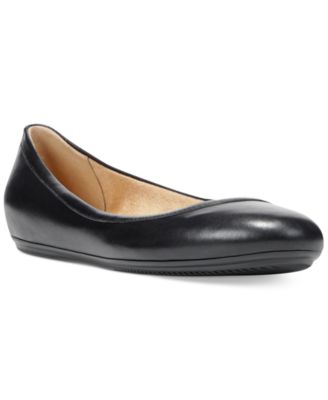 naturalizer brittany leather ballet flats