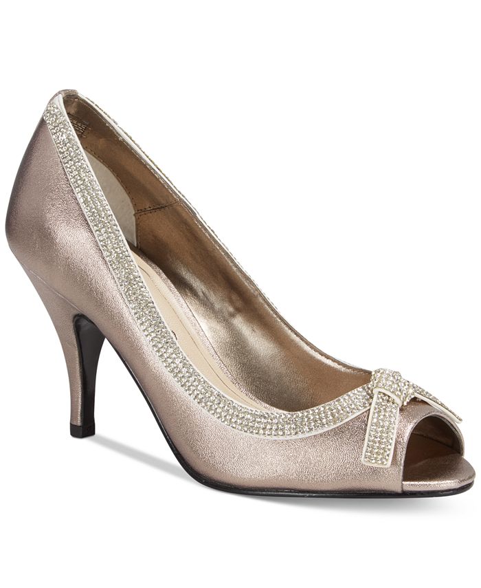 Macy's caparros shoes sales