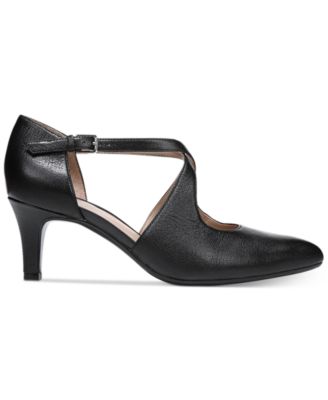 okira crisscross pump