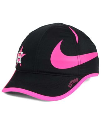 Nike - Featherlight Adjustable Cap