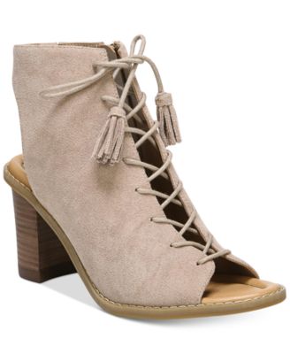 dr scholls closed toe sandals