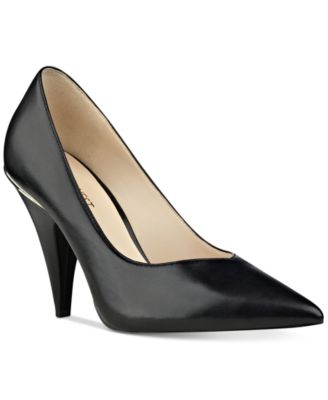 sam edelman hope pump