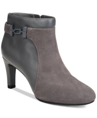 bandolino women's lappo ankle boot