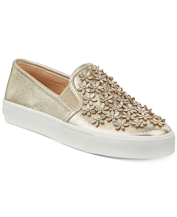 Sammee slip on sales sneakers