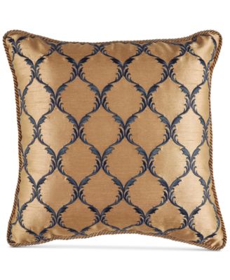 croscill throw pillows