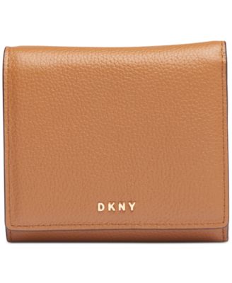 DKNY - Chelsea Trifold Wallet