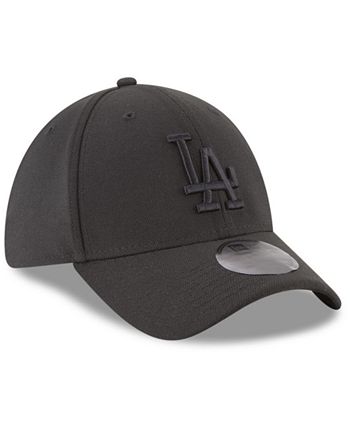 New Era Los Angeles Dodgers Blackout 39THIRTY Cap - Macy's