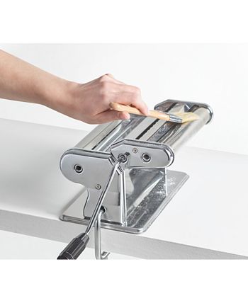 Pasta shop maker macys