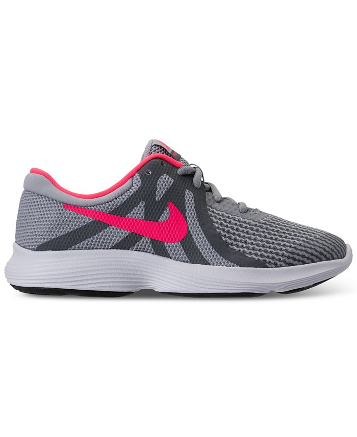 girls nike revolution trainers