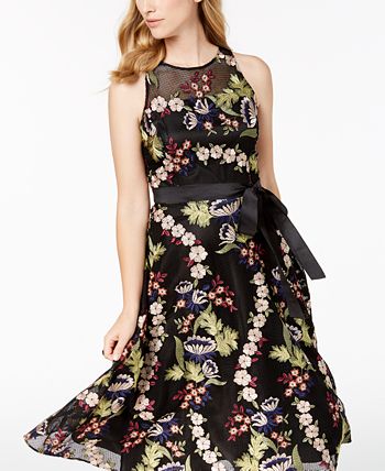 Tahari asl embroidered outlet mesh gown