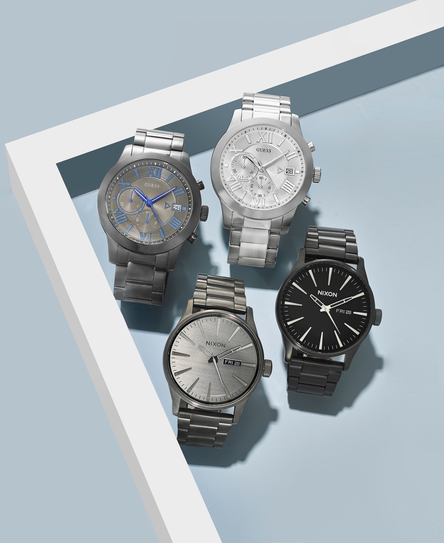 Мужские часы GUESS Chronograph Stainless Steel Bracelet Watch 45mm — фото 5
