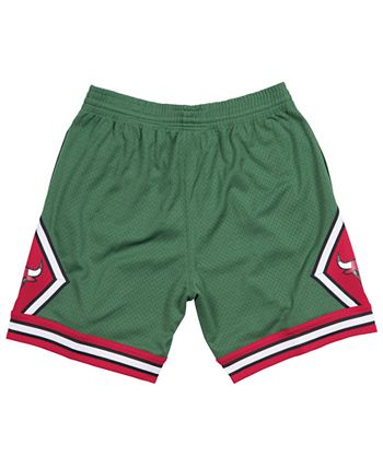 mitchell and ness bulls swingman shorts