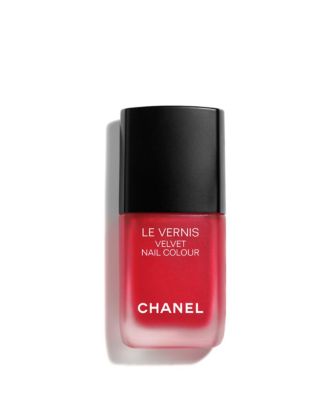 CHANEL - Velvet Nail Colour