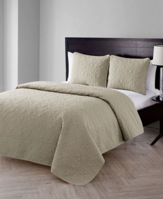 Caroline Embossed 2-Pc. Quilt Set, Twin