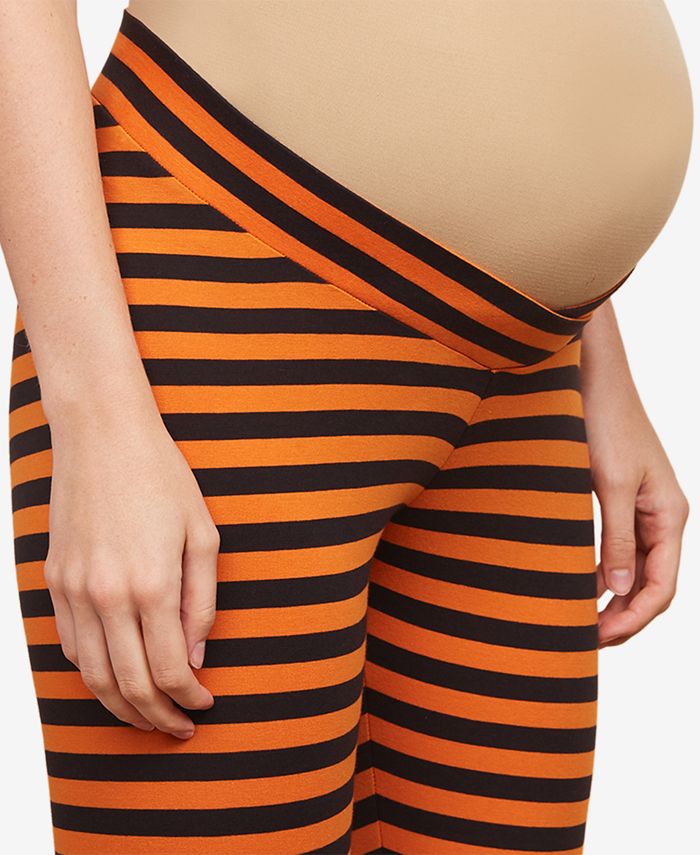 Motherhood Maternity - Maternity Graphic T-Shirt & Skinny Pants