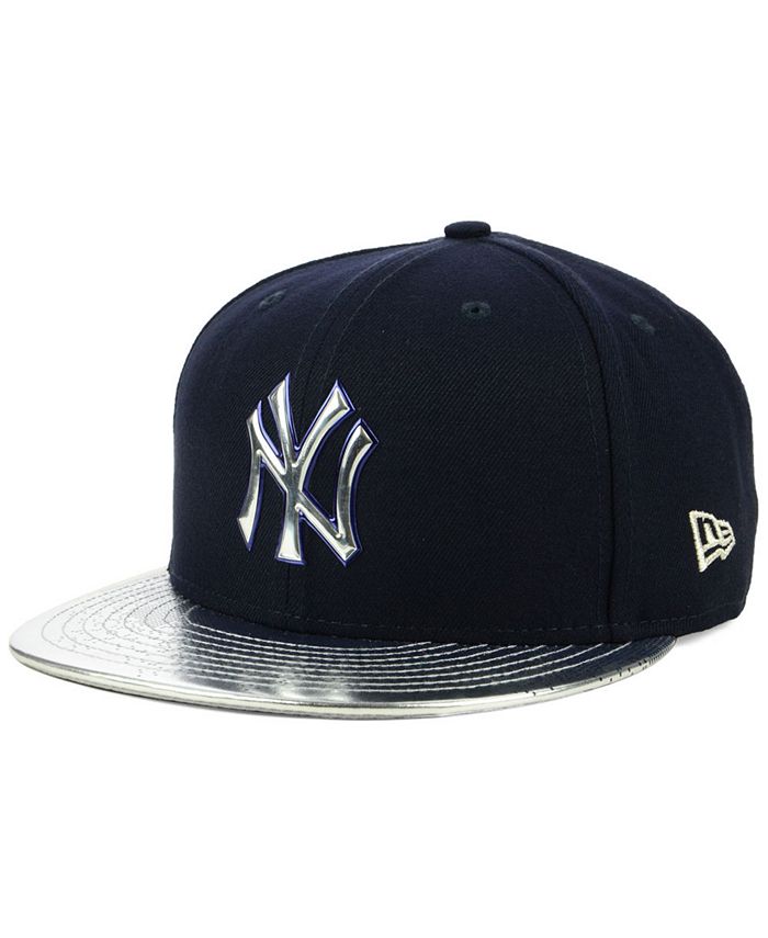 New Era New York Yankees Topps 9FIFTY Snapback Cap - Macy's