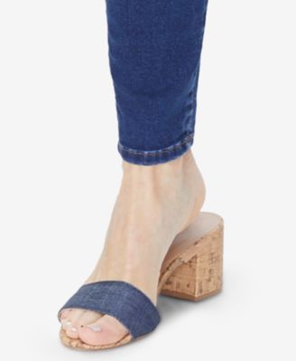 Petite Ami Tummy-Control Skinny Jeans