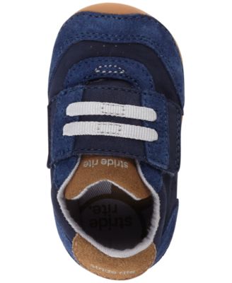 stride rite soft motion wyatt sneaker