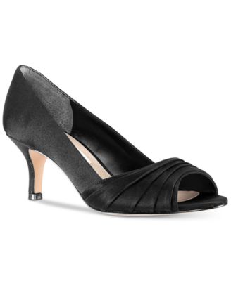 womens black evening shoes