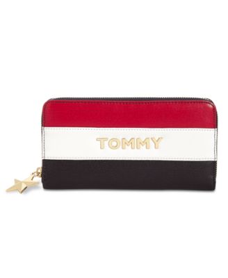 tommy hilfiger female wallets