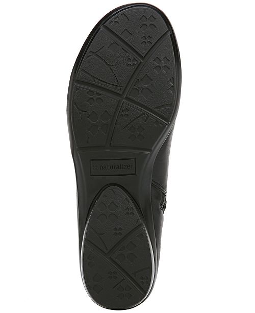 naturalizer celeste booties
