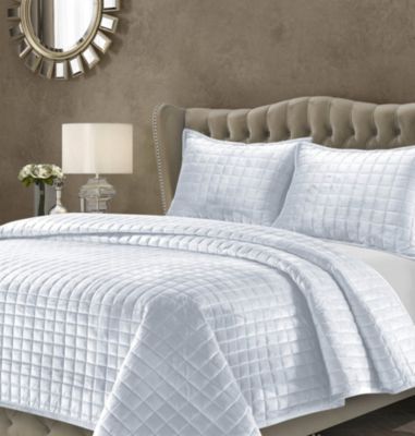 Florence Velvet Solid Oversized Quilt Sets
