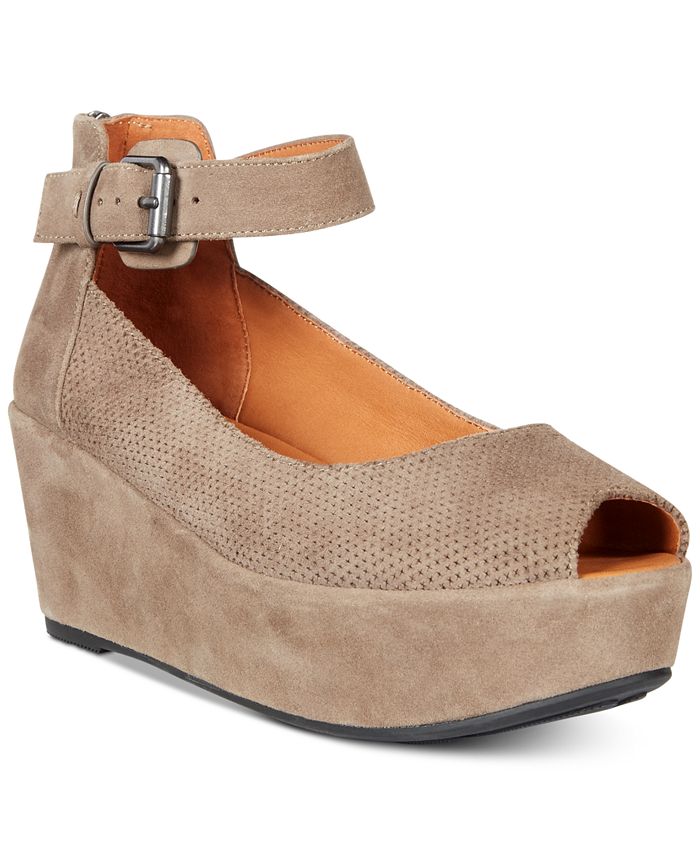 Gentle Souls By Kenneth Cole Nyssa Platform Wedge Sandals Macy s