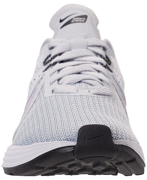 nike women's zoom strike